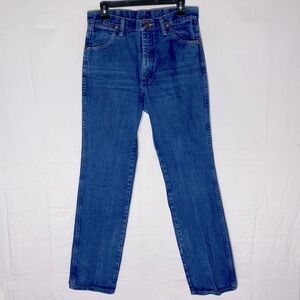 Wrangler Med Wash Straight Leg Blue Jeans 31